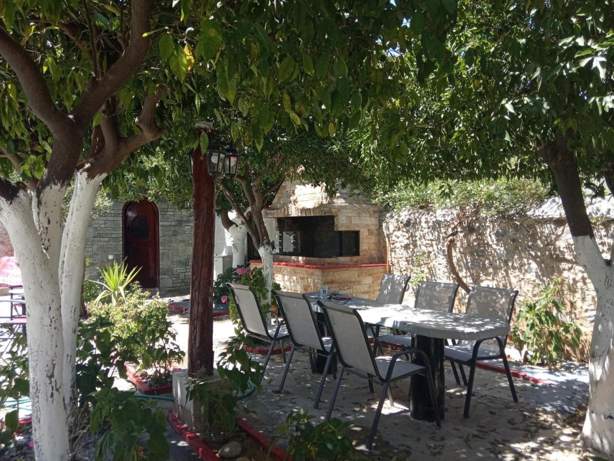 Εlegant Villa Liakos Pigí エクステリア 写真