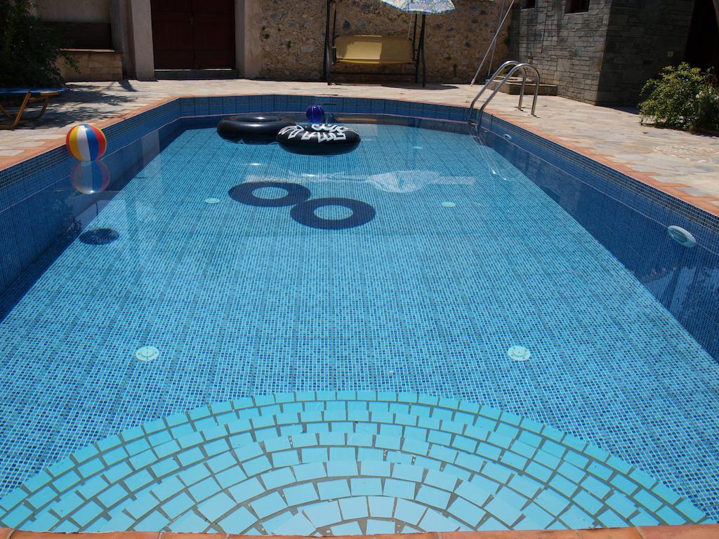 Εlegant Villa Liakos Pigí エクステリア 写真