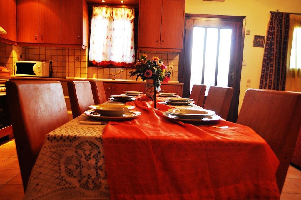 Εlegant Villa Liakos Pigí エクステリア 写真
