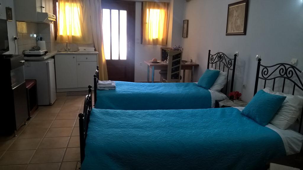 Εlegant Villa Liakos Pigí エクステリア 写真