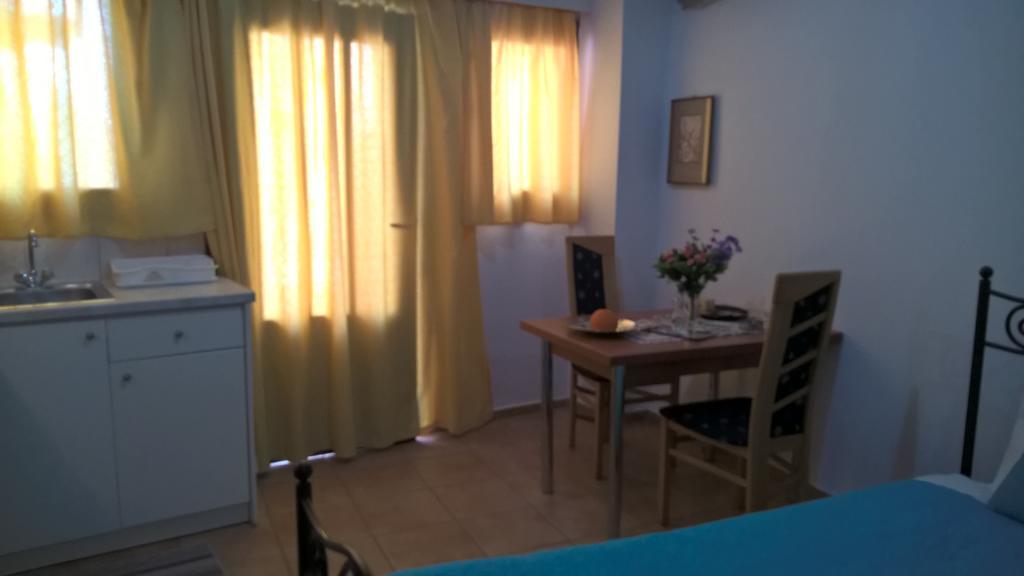 Εlegant Villa Liakos Pigí エクステリア 写真