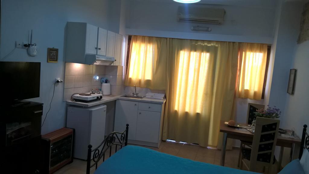 Εlegant Villa Liakos Pigí エクステリア 写真